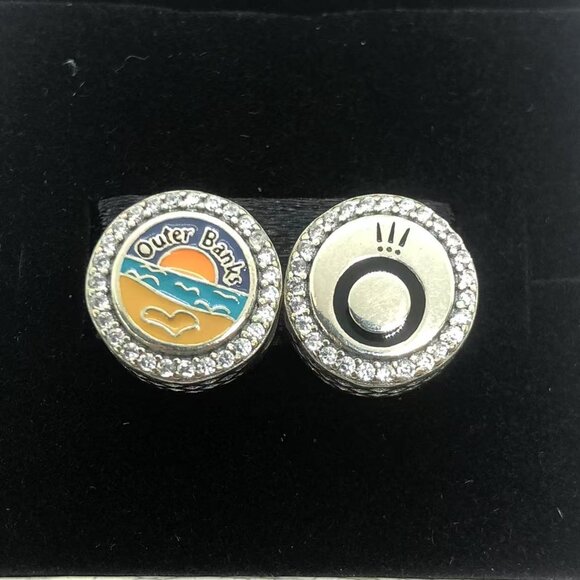 ✨🔥Pandora Outer Banks Exclusive Dangle Charm North Carolina Beach Travel - Picture 1 of 1